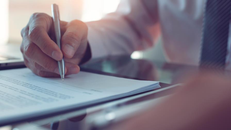 RD firma acuerdo para cobrar un impuesto mundial a las multinacionales del 15 % RD firma acuerdo para cobrar un impuesto mundial a las multinacionales del 15 %
