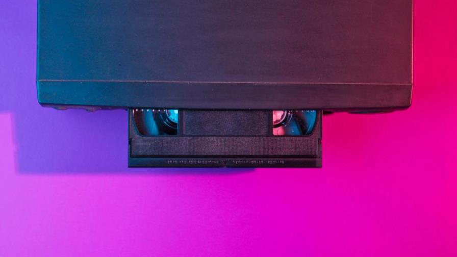 Si aún guardas tus VHS revisa tus títulos, ¡si tienes uno de estos, puedes hacerte rico!