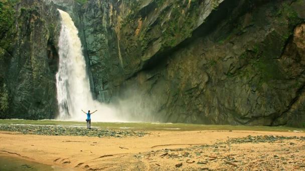 Saltos que debes visitar en República Dominicana