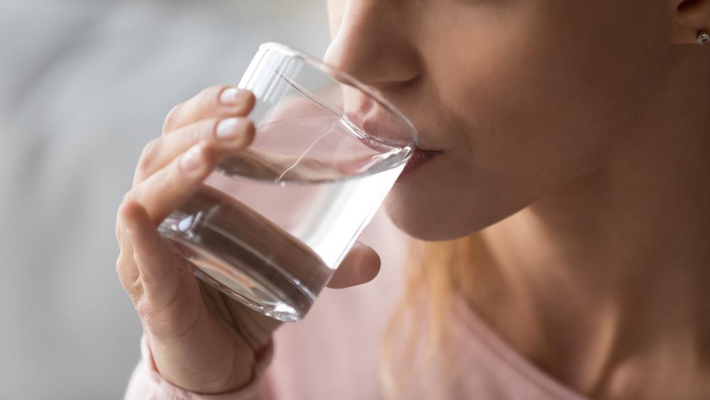 Hiperhidratación: qué sucede cuando bebes más agua de la necesaria