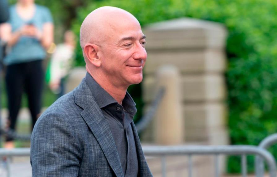 Jeff Bezos se despidió de Amazon con un sorprendente mensaje