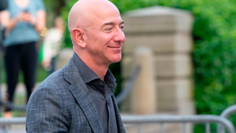 Jeff Bezos se despidió de Amazon con un sorprendente mensaje