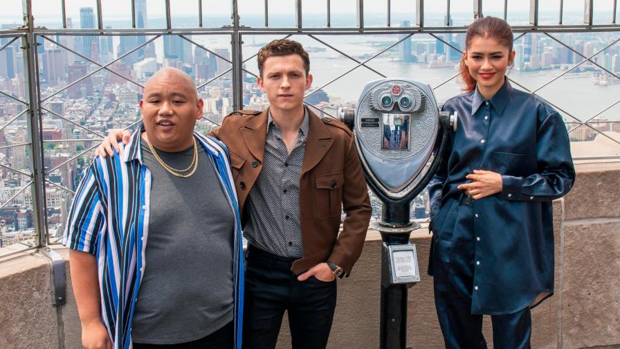 Tom Holland y Zendaya pasean por un lugar impensado