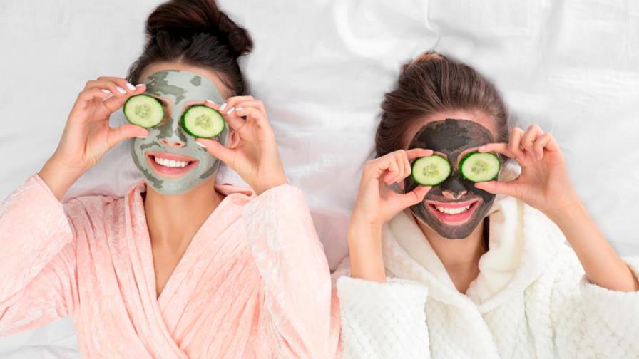 Sí a las mascarillas faciales naturales: 3 ideas y varias razones para usarlas