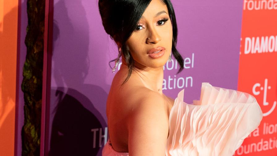 Cuida tu cabello con los productos de Cardi B y los trucos que aprendió en pandemia