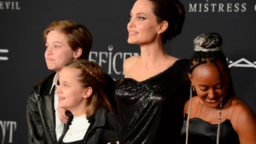 Shiloh Jolie, hija de Angelina Jolie, luce unos fantásticos shorts de seda y gana cada vez más seguidores