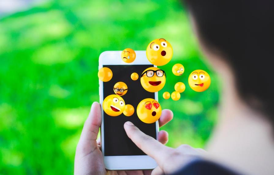 Así puedes enviar emojis gigantes en WhatsApp