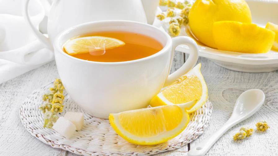 El té caliente de limón y bicarbonato no elimina el coronavirus El té caliente de limón y bicarbonato no elimina el coronavirus