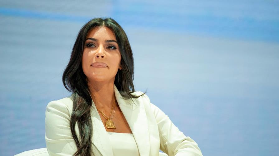 Kim Kardashian se plantea seriamente conservar el apellido West Kim Kardashian se plantea seriamente conservar el apellido West