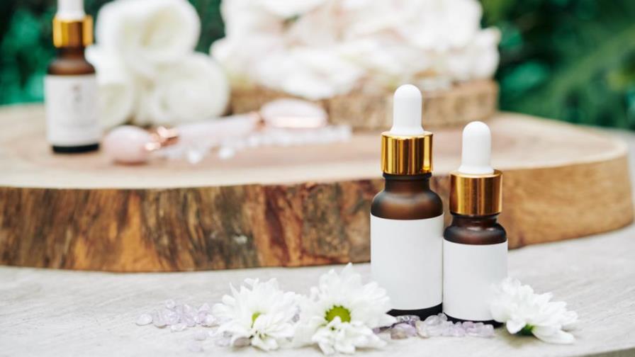 Anti-age, ¿ácido hialurónico o retinol?