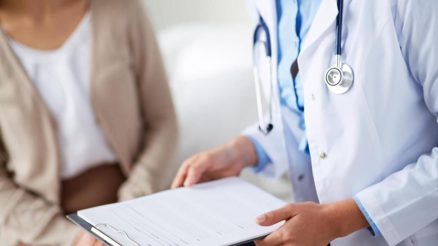 Cuatro médicos han contraído coronavirus en sus centros de trabajo Cuatro médicos han contraído coronavirus en sus centros de trabajo