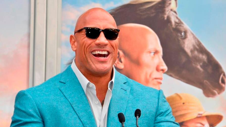 Dwayne Johnson le hace una broma pesada a su co estrella