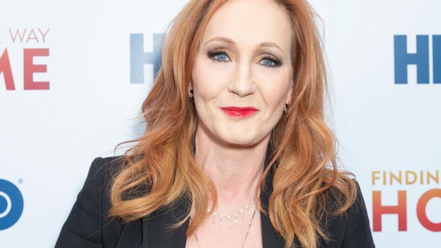 Tuits de JK Rowling sobre personas transgénero desatan ira Tuits de JK Rowling sobre personas transgénero desatan ira