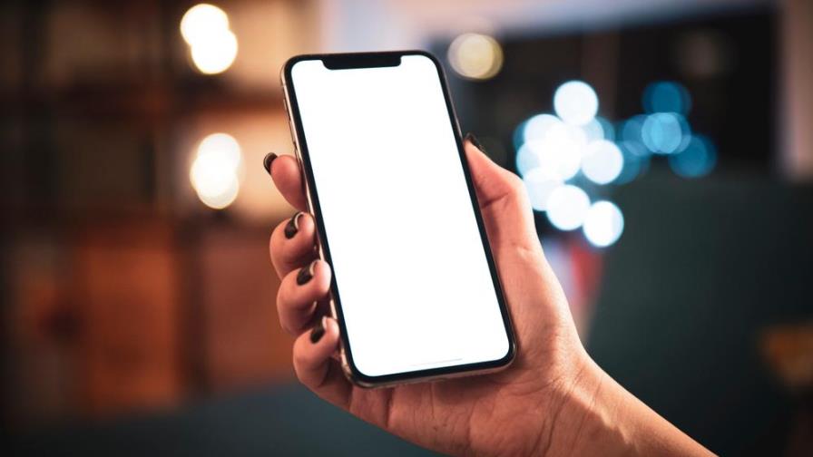 ¡Alerta! ¿Los iPhone te toman fotos en secreto?