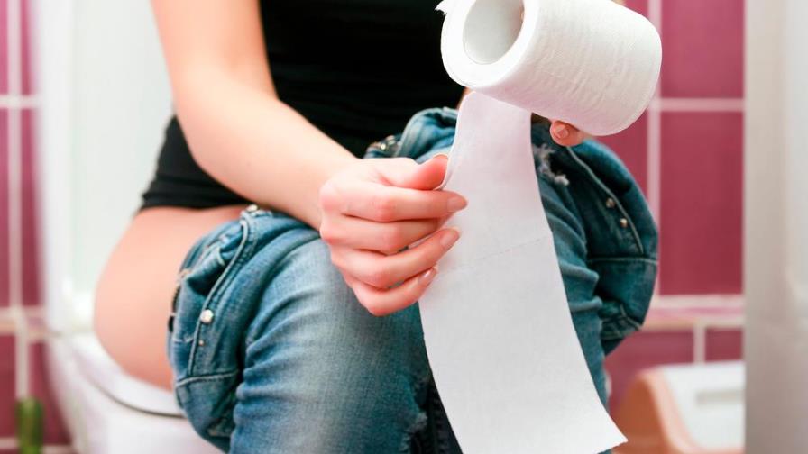Tienes estos hábitos en el baño y no sabes que no son saludables Tienes estos hábitos en el baño y no sabes que no son saludables