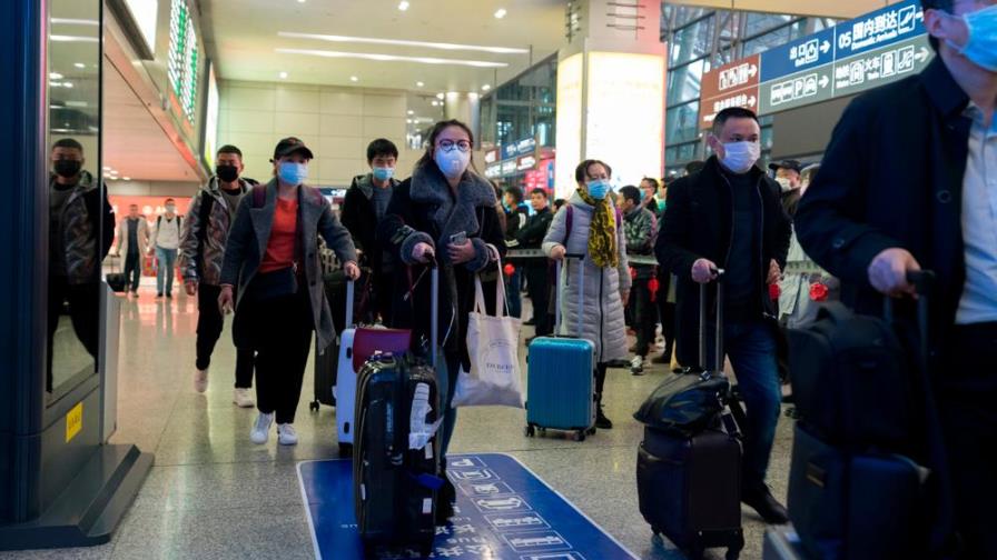 ¿Debes cancelar tu vuelo por el Coronavirus?