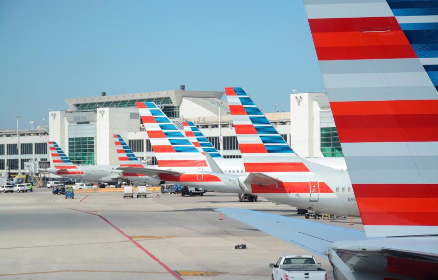 American Airlines cancela cientos de vuelos hasta mediados de julio