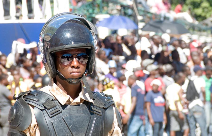 La Policía Haitiana es superada en número y fuerza por pandillas armadas