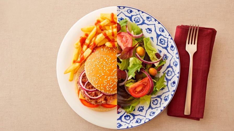 Si buscas perder peso, evita estos 5 alimentos