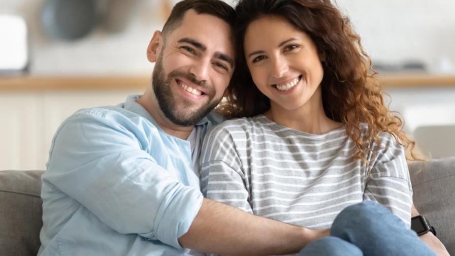 No necesitas compartir todo con tu pareja   