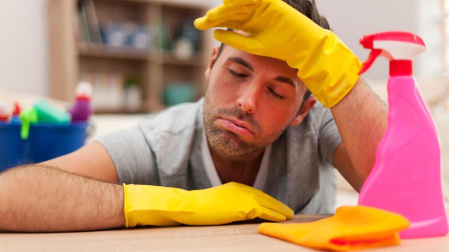 Pandemia: “Los hombres no entienden por qué tienen que hacer labores del hogar”