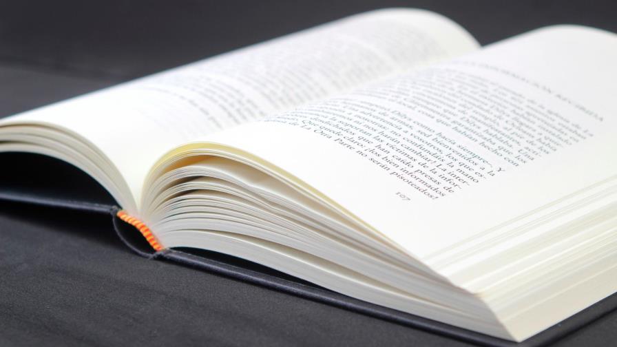 El diccionario de referencia en EEUU va a modificar su definición de racismo