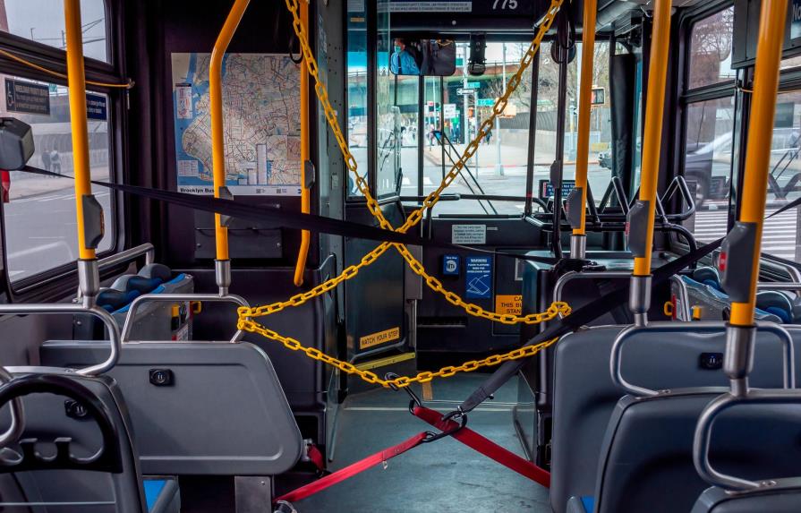 “Fiesta de hookah” en autobús desata controversia en la Autoridad de Transporte de Nueva York
