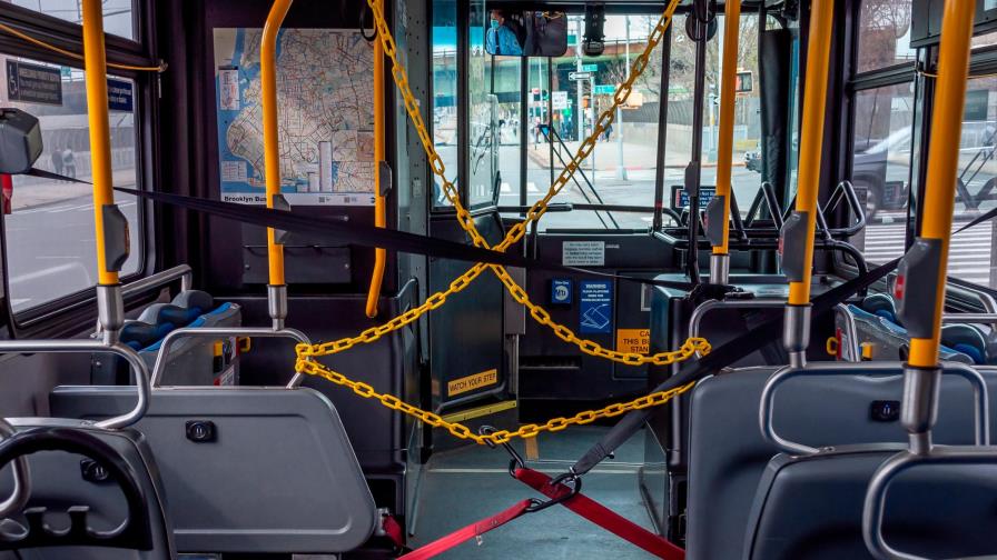 “Fiesta de hookah” en autobús desata controversia en la Autoridad de Transporte de Nueva York