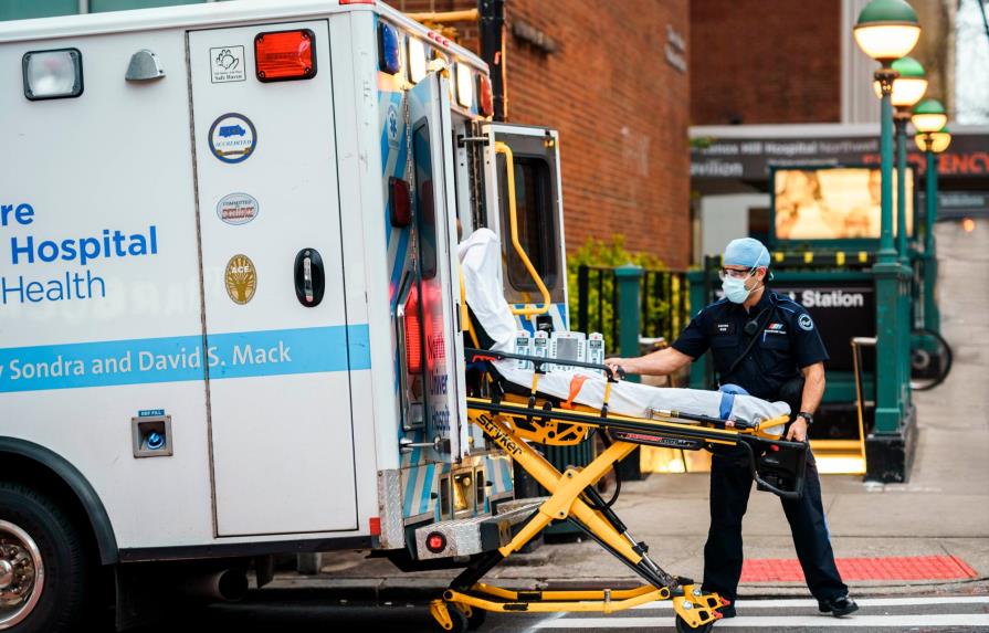 Las hospitalizaciones en Nueva York bajan a niveles del inicio de la pandemia