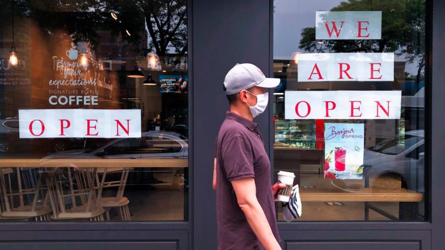 Hoy finaliza el toque de queda en bares y restaurantes de Nueva York