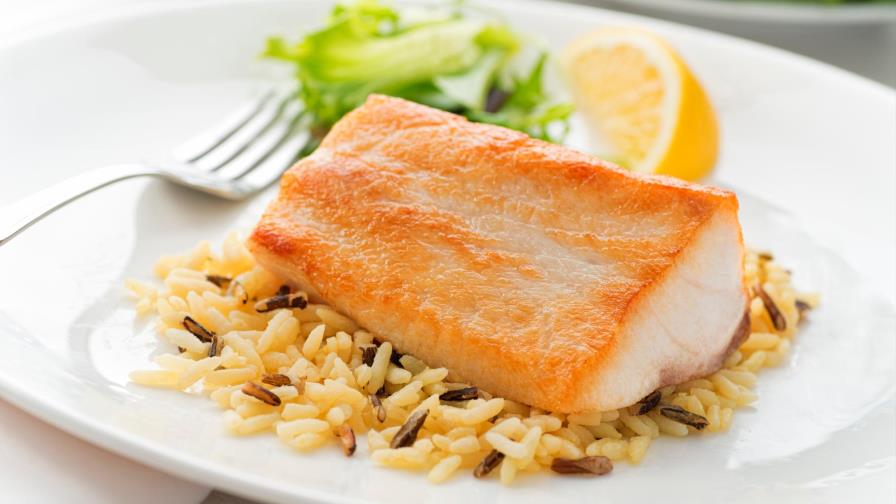 El pez que recibe un baño dos veces al mes El pez que recibe un baño dos veces al mes