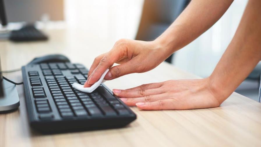 Así puedes desinfectar correctamente tu teclado