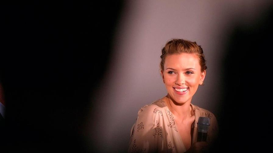 ¿Por qué Ryan Reynolds evita trabajar con Scarlett Johansson?