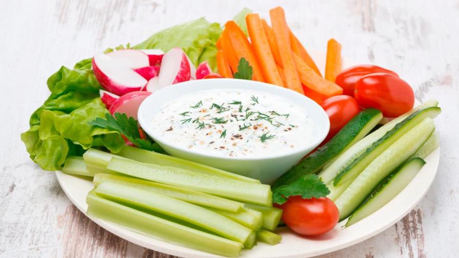 Opciones de snacks saludables para cuando tienes un antojo Opciones de snacks saludables para cuando tienes un antojo