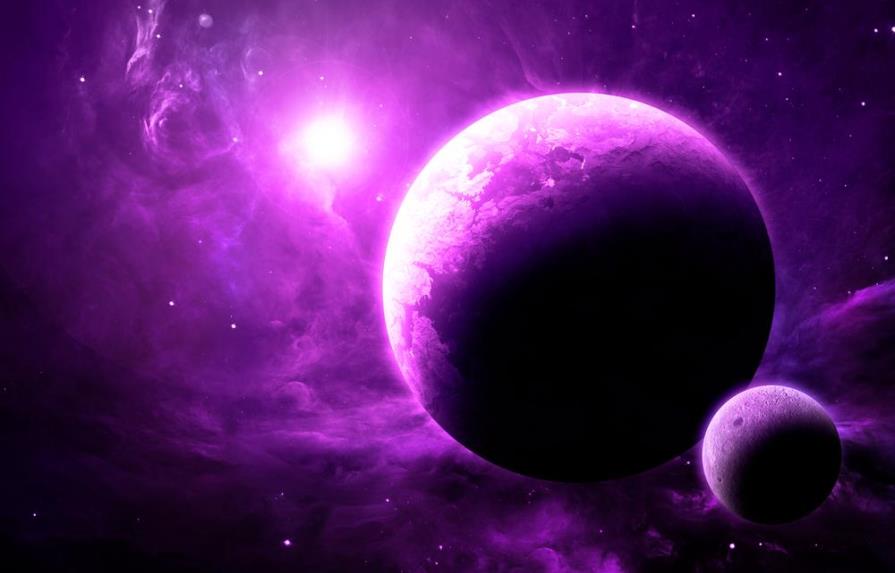 La NASA identificó un planeta completamente rosa