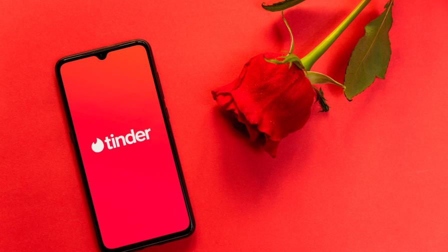 Tinder solicitará documentación oficial en su app