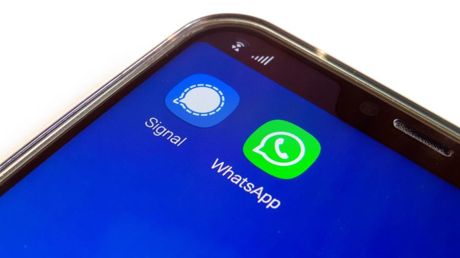 Privacidad en mensajería instantánea: Qué similitudes y diferencias hay entre WhatsApp y Signal