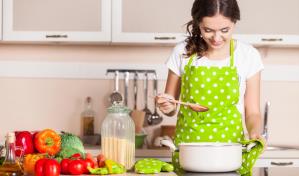 Estos son algunos de los beneficios que obtienes al cocinar en tu casa