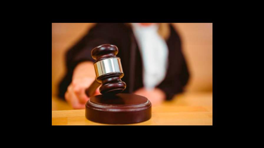 Juez de EEUU reprende a Alejandro Toledo por saltarse el arresto domiciliario