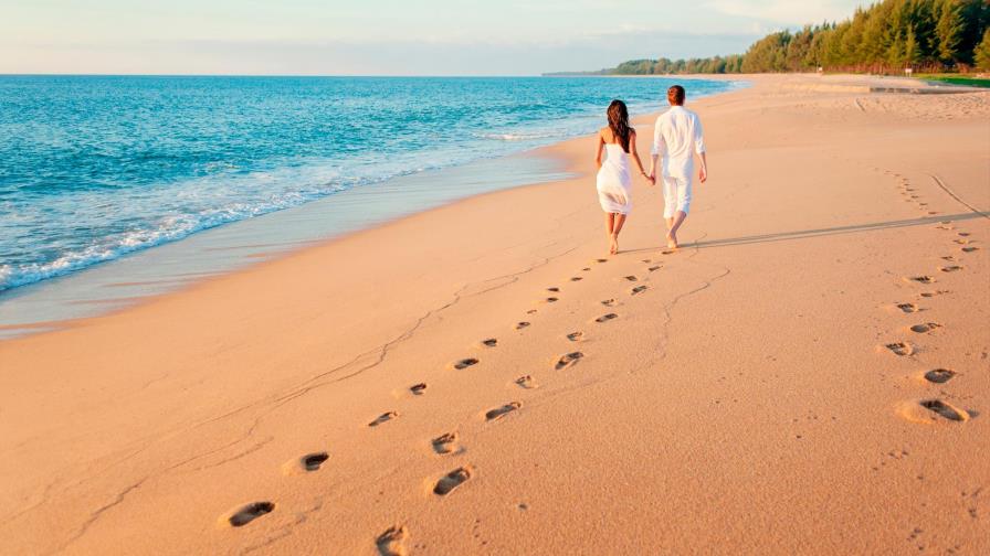 El amor más allá de las fronteras El amor más allá de las fronteras