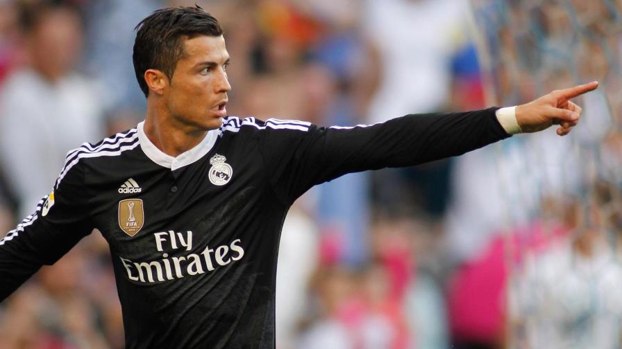 Cristiano Ronaldo comparte su pasión por las gafas Cristiano Ronaldo comparte su pasión por las gafas