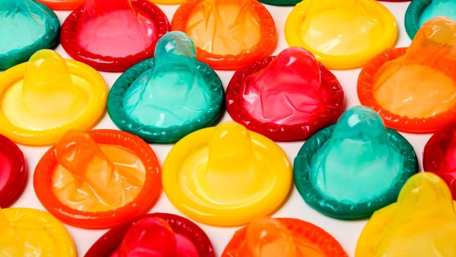 7 razones para usar condones (además de las enfermedades y el embarazo) 7 razones para usar condones (además de las enfermedades y el embarazo)