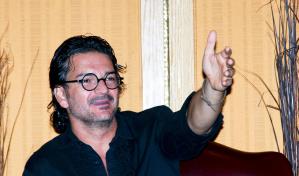 El mensaje de Arjona por el Día de la Mujer que generó polémica y repudio