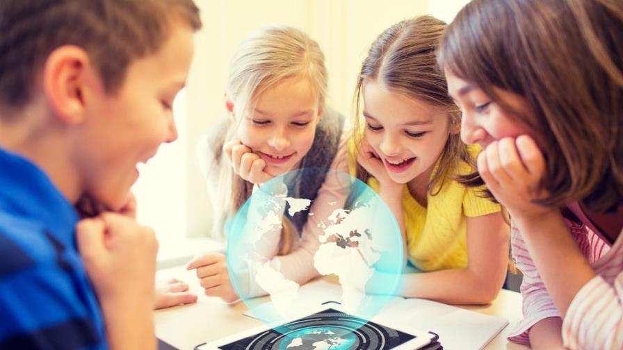 Los juguetes tecnológicos en auge para regalar a los más pequeños en Navidad