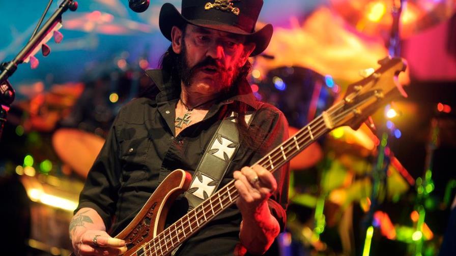 Cantante de Motörhead envió a sus amigos sus cenizas dentro de balas 
