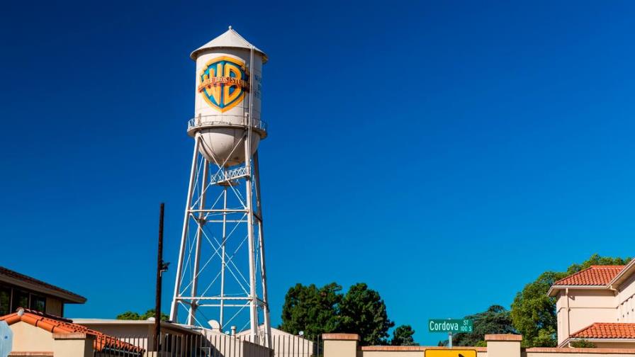 Warner se une a Discovery: quieren ganar la guerra del streaming