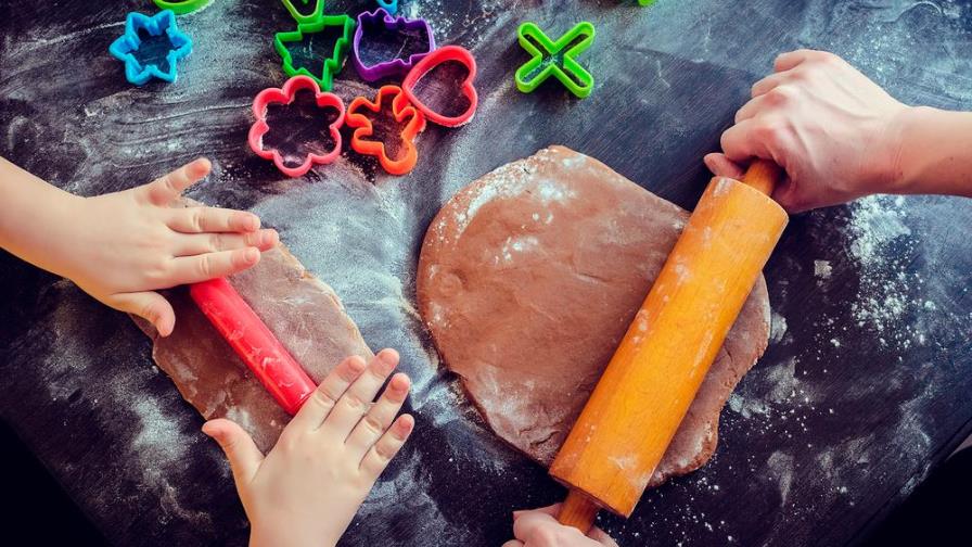 5 recetas divertidas para cocinar con tus hijos