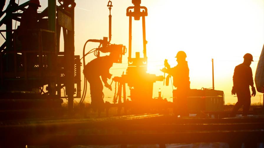 El petróleo de Texas cierra con un alza del 0,49%, hasta 63,46 dólares