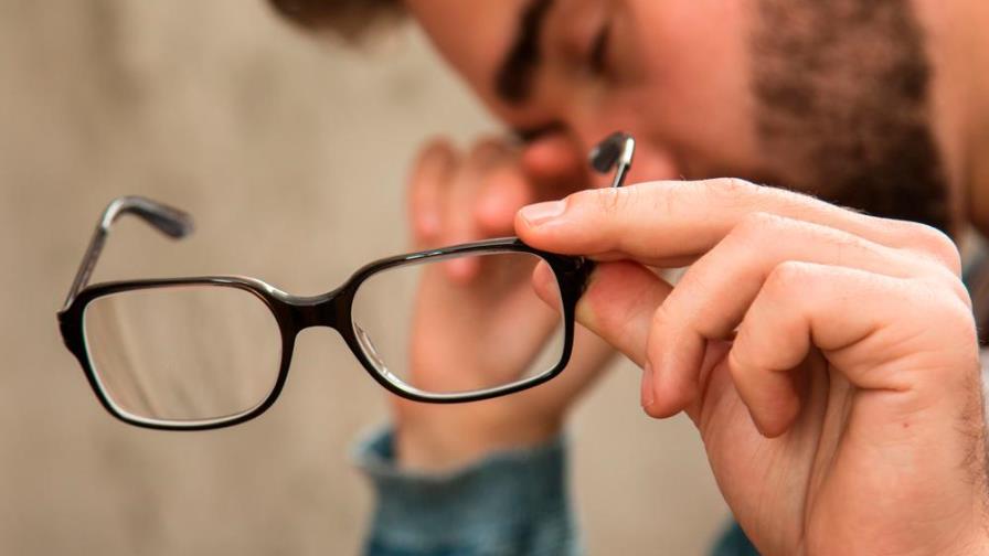 ¿Sabías? Todos estos hábitos podrían dañar tu salud visual