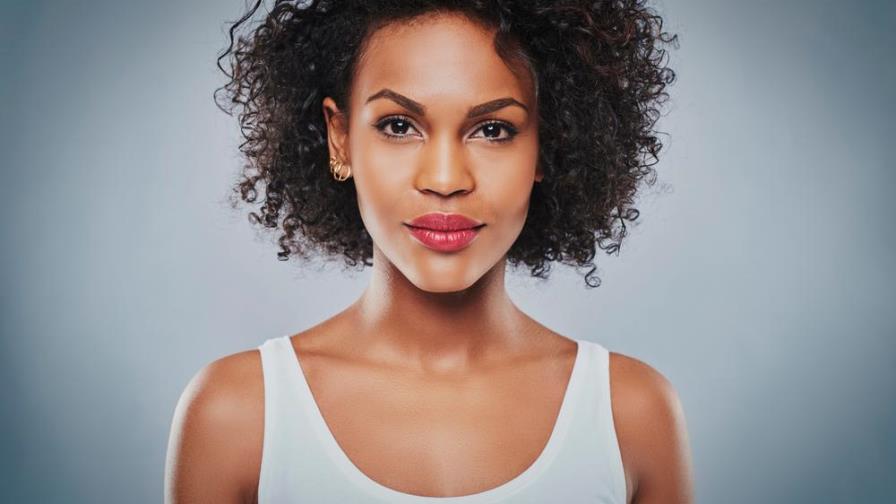 El perfilado de cejas es la última tendencia: qué es y cómo se hace